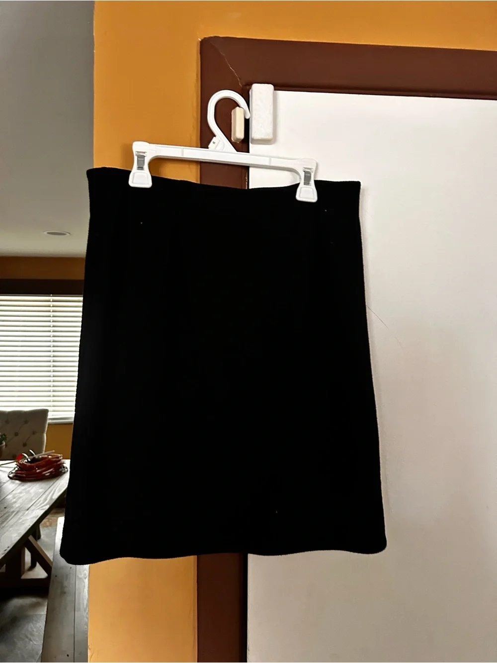 LOFT Black Wool Blend Lined Knee Length Skirt Petite Small Career Wear
